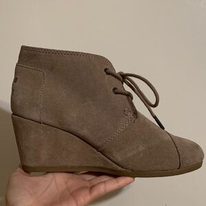 Toms Grey Suede Wedge Boots